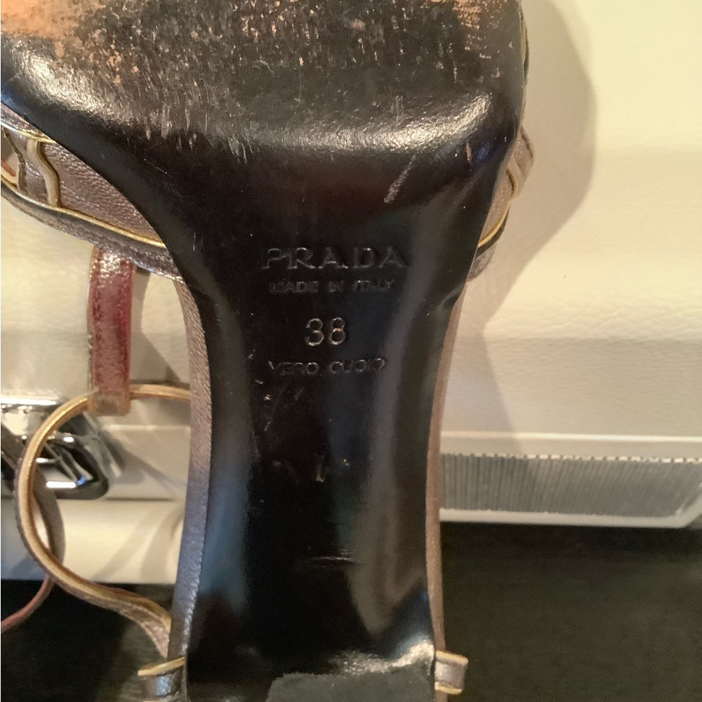 Prada Shoes Metallic Leather T-Strap Heels    Size 8/38 - Picture 5 of 10
